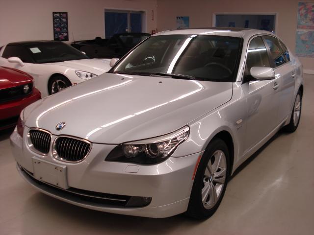 2009 BMW 5-Series 528xi