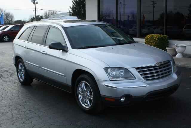 2004 Chrysler Pacifica FWD