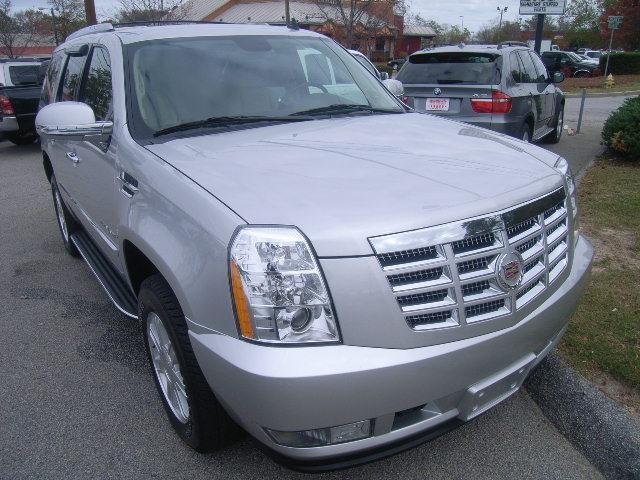 2010 Cadillac Escalade AWD