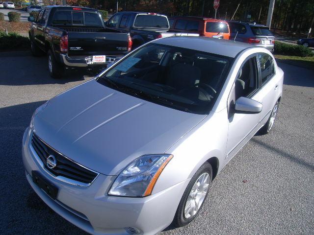 2010 Nissan Sentra 2.0 SR