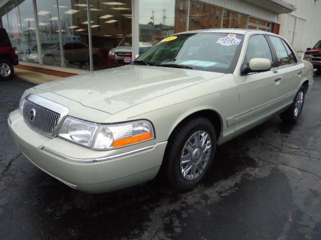2005 Mercury Grand Marquis GS
