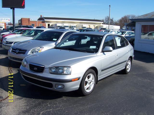2001 Hyundai Elantra GT MANUAL