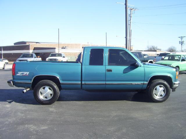 1998 GMC Sierra C/K 1500 Ext. Cab 6.5-ft. Bed 4WD
