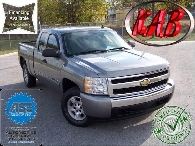 2008 Chevrolet Silverado 1500 LT1 Ext. Cab Short Box 4WD