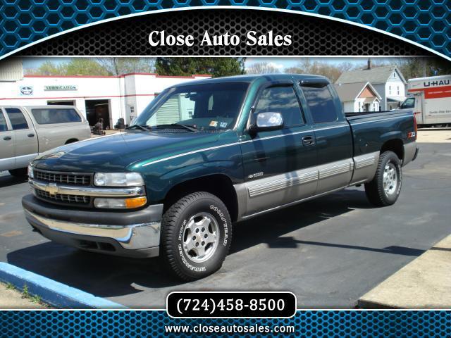 2002 Chevrolet Silverado 1500 Ext. Cab Short Bed 4WD