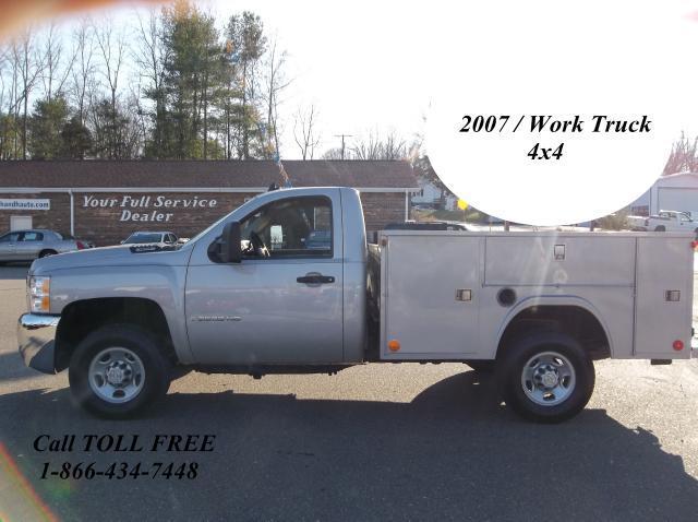 2007 Chevrolet Silverado 2500HD Work Truck 4WD