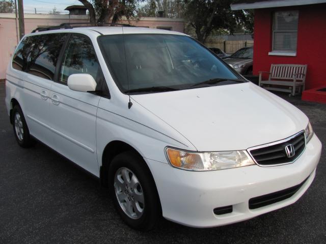 2004 Honda Odyssey EX w/ Leather