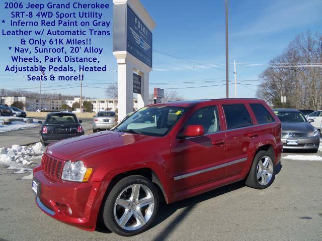 2006 Jeep Grand Cherokee SRT-8 w Navigation