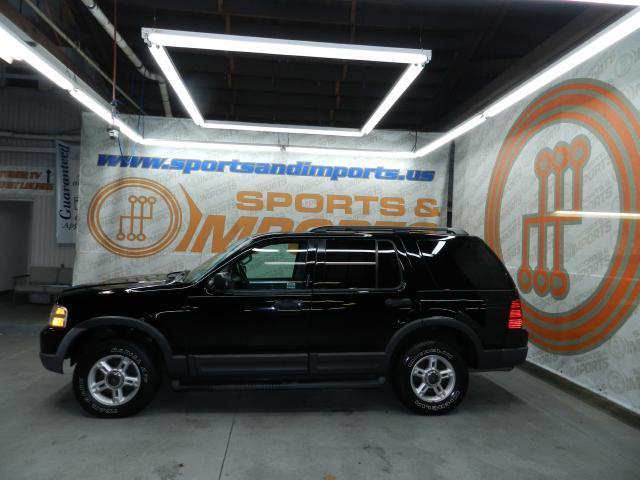 2003 Ford Explorer XLT 4-Door 4WD