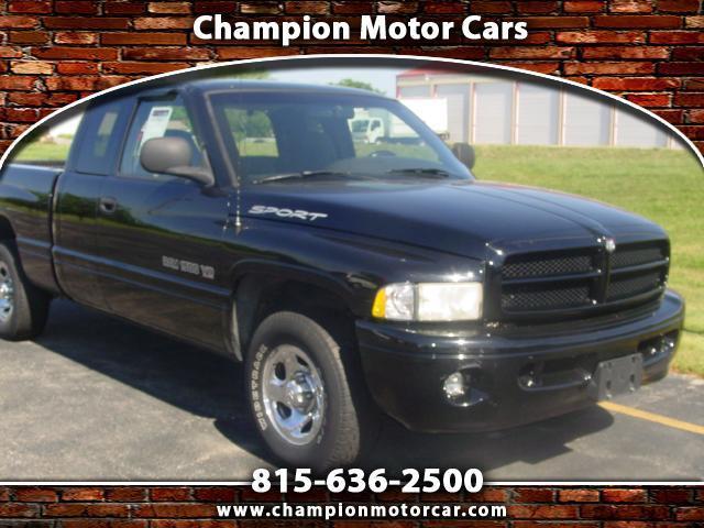 2001 Dodge Ram Pickup 1500 Quad Cab Short Bed 2WD