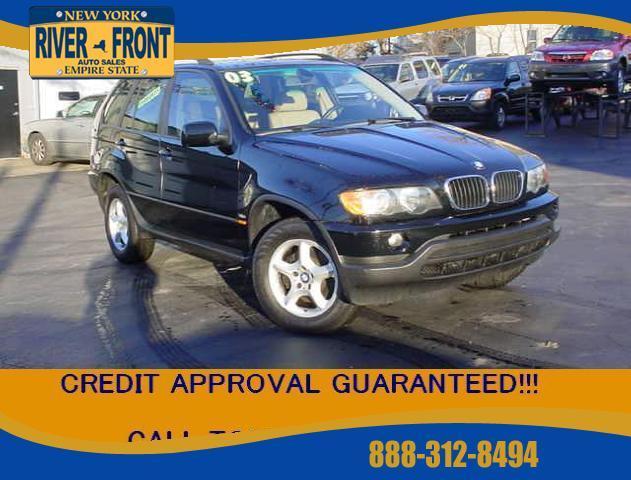 2003 BMW X5 3.0i