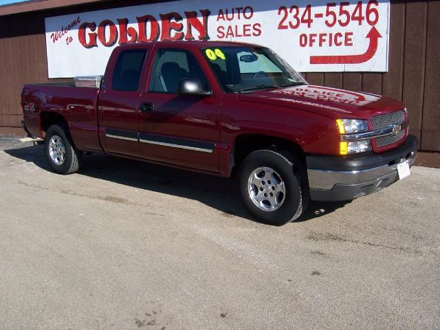 2004 Chevrolet Silverado 1500 LS Extended Cab 4WD
