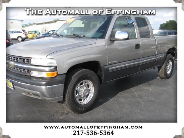 1999 Chevrolet Silverado 2500 LS Ext. Cab Short Bed 2WD