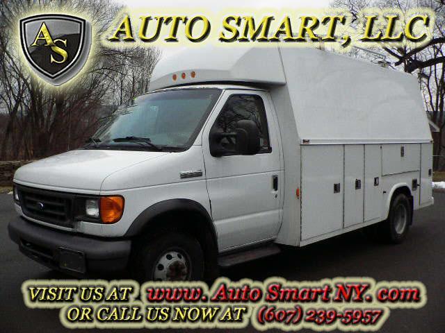 2006 Ford E-Series Van E-450