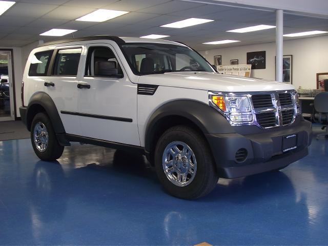 2008 Dodge Nitro SXT 2WD