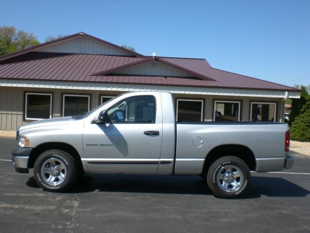 2004 Dodge Ram 1500 ST Long Bed 2WD