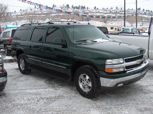 2003 Chevrolet Suburban 1500 2WD