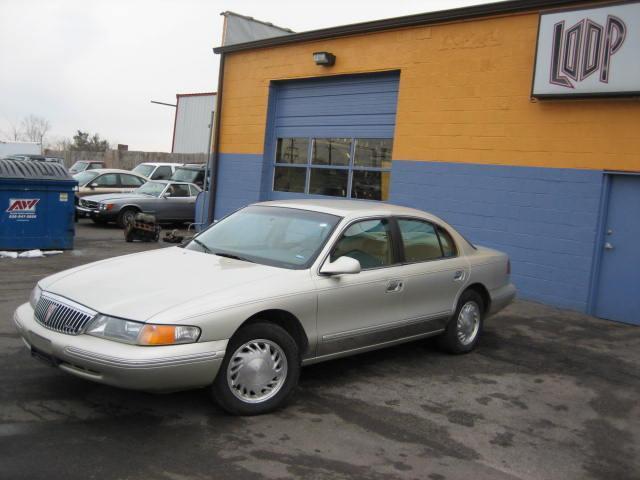 1997 Lincoln Continental Executive