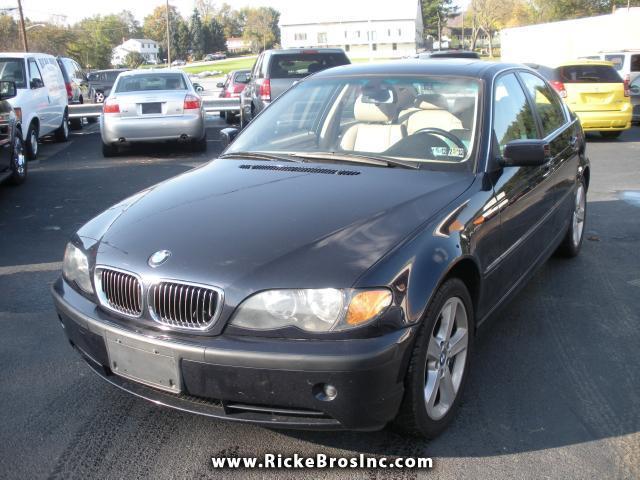 2005 BMW 3-Series 330xi Sedan