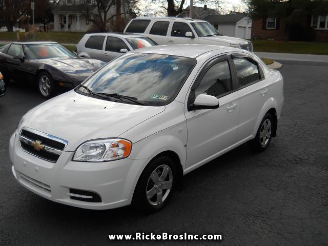 2008 Chevrolet Aveo LS 4-Door