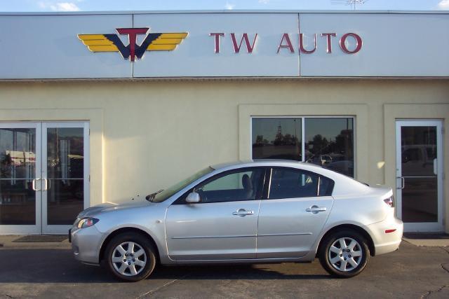 2008 Mazda MAZDA3 i Touring 4-door