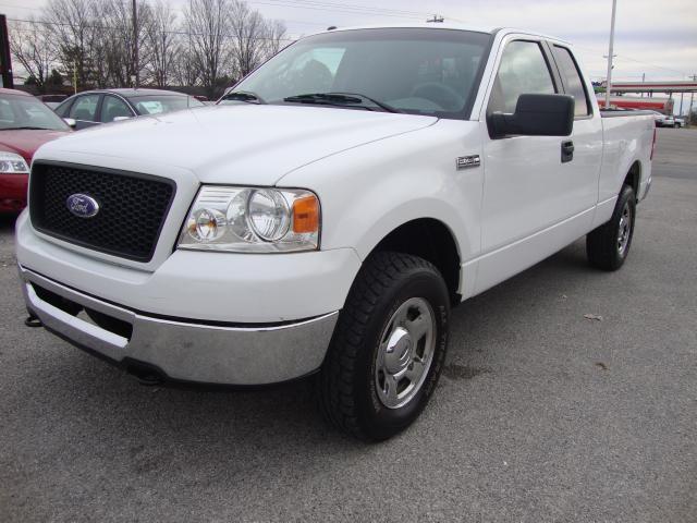 2006 Ford F-150 XLT SuperCab 6.5-ft. Bed 4WD