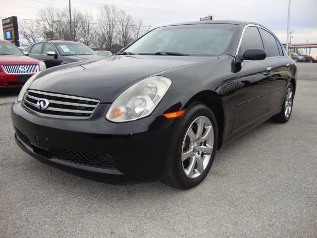 2005 Infiniti G35 Sedan x AWD
