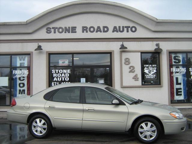 2006 Ford Taurus SEL