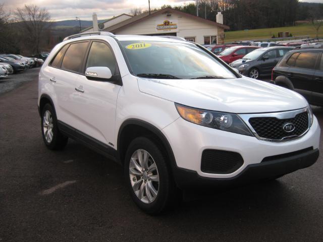 2011 Kia Sorento LX 4WD