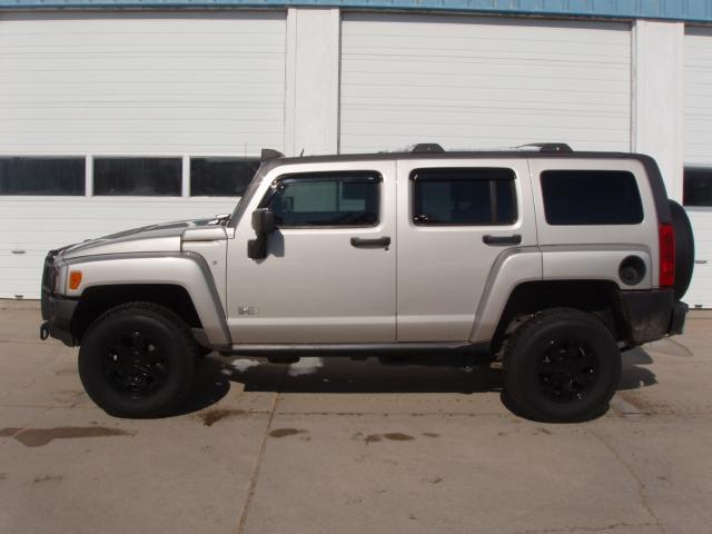2007 HUMMER H3 Luxury
