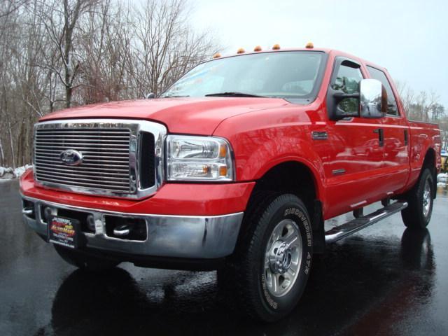 2006 Ford F-350 SD Lariat Crew Cab Short Bed 4WD