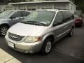 2002 Chrysler Town & Country