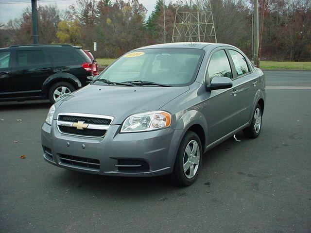 2010 Chevrolet Aveo LT 4-Door