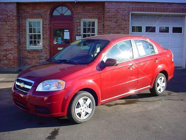 2011 Chevrolet Aveo LT 4-Door