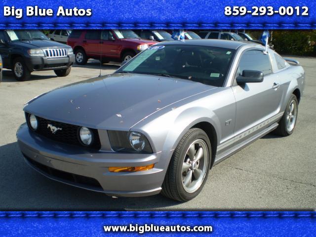 2006 Ford Mustang GT Premium Coupe