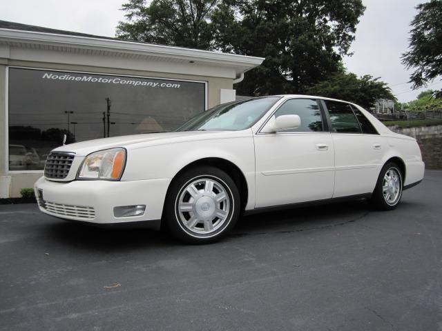 2003 Cadillac DeVille Sedan