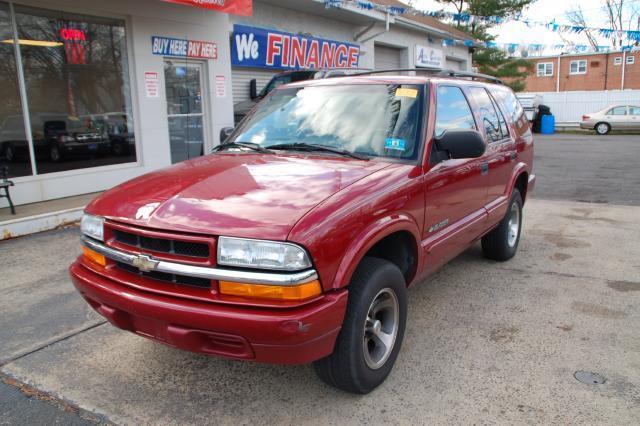 2002 Chevrolet Blazer 4-Door 2WD LS