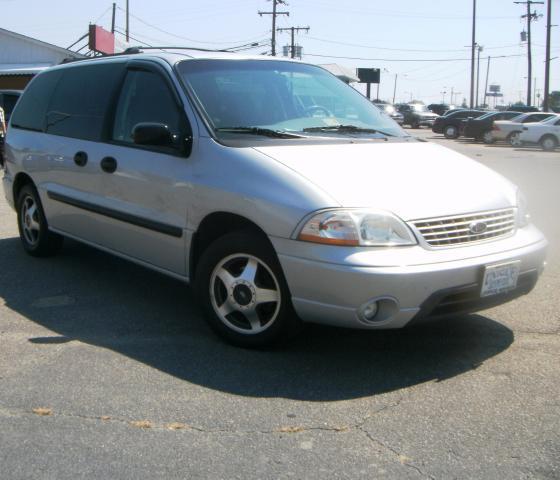 2002 Ford Windstar LX Deluxe