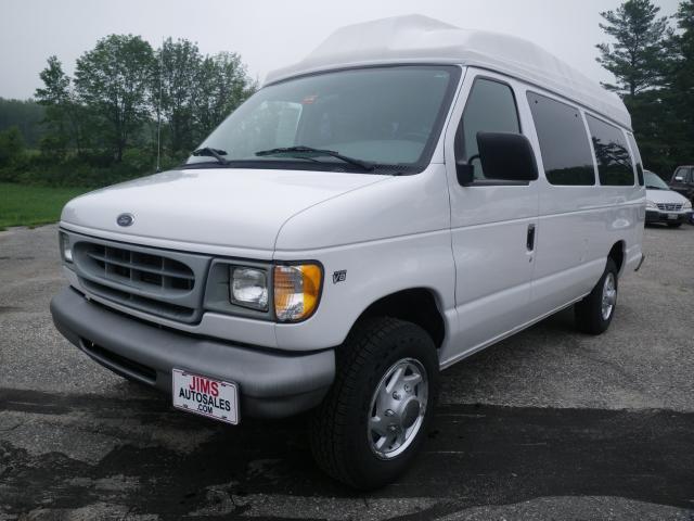 1999 Ford Econoline 15 passenger