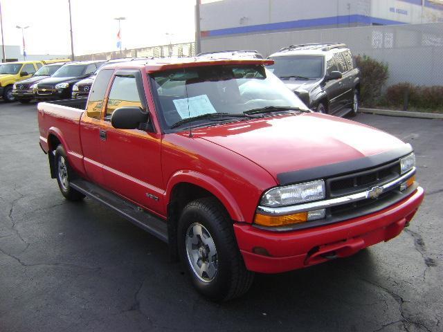 1999 Chevrolet S10 Pickup BASE