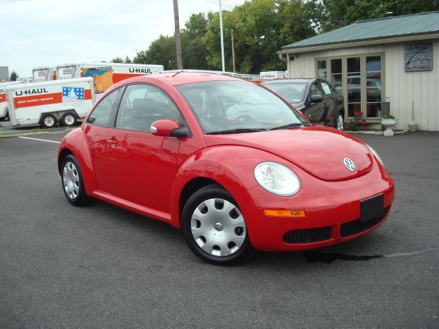 2010 Volkswagen New Beetle 2.5L PZEV