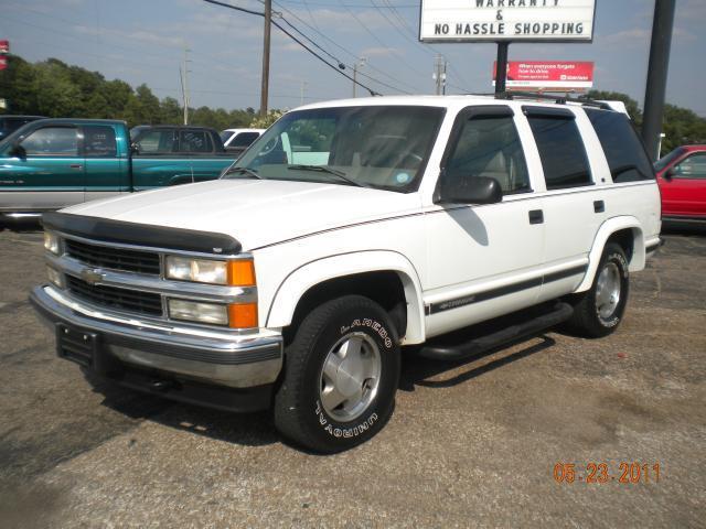 1999 Chevrolet Tahoe 4-Door 4WD