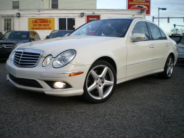 2009 Mercedes-Benz E-Class E350 4MATIC Sedan
