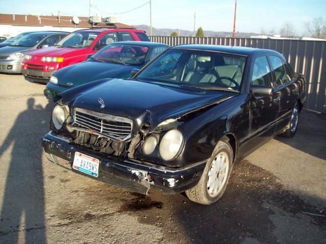 1996 Mercedes-Benz E-Class E320