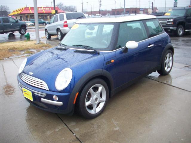 2002 MINI Cooper Base