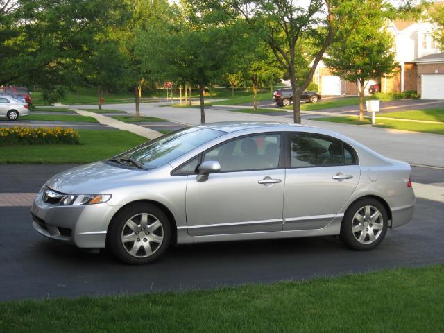 2011 Honda Civic LX Sedan 5-Speed AT