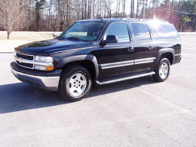 2006 Chevrolet Suburban 1500 2WD w/1WT