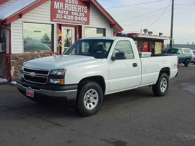 2006 Chevrolet Silverado 1500 REG CAB 4X4
