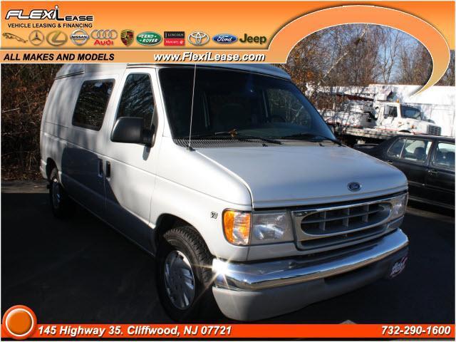 2000 Ford Econoline E150