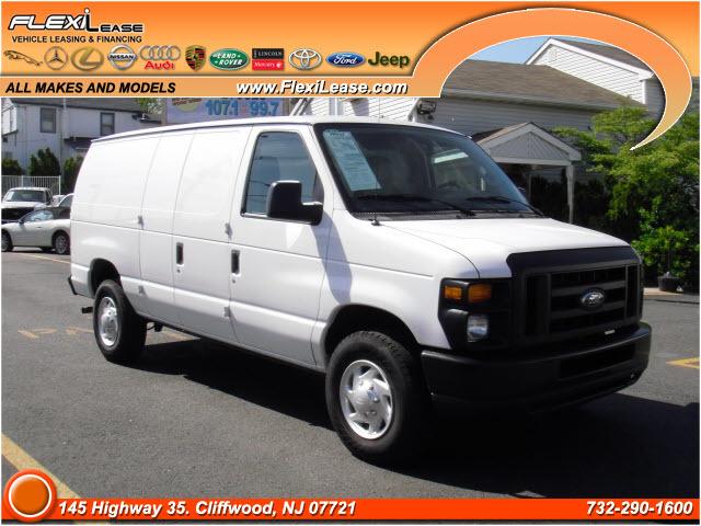 2011 Ford E-Series Van E-250